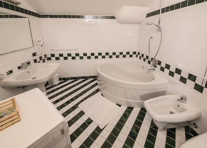 別荘 Pirovano ボルミオ